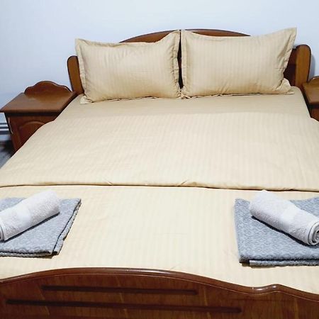 Apartamento Apartament Radoi Drobeta Turnu Severin Exterior foto