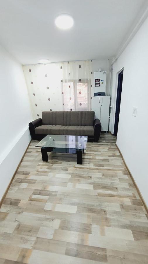 Apartamento Apartament Radoi Drobeta Turnu Severin Exterior foto