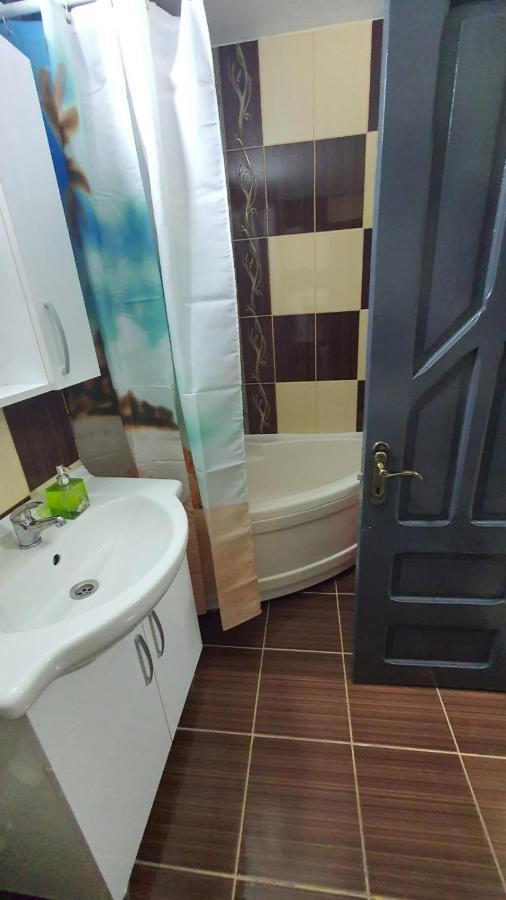 Apartamento Apartament Radoi Drobeta Turnu Severin Exterior foto